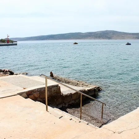 بيت ضيافة And With Parking Space Starigrad, Paklenica - 6594