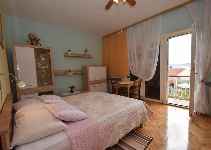 And With Parking Space Starigrad, Paklenica - 6594 Pensjonat 3*