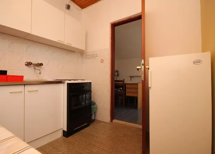 And With Parking Space Starigrad, Paklenica - 6594 Гостевой дом